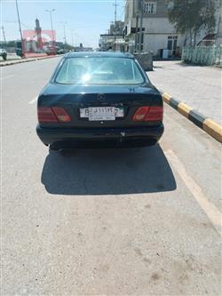 مرسيدس بنز E-Class